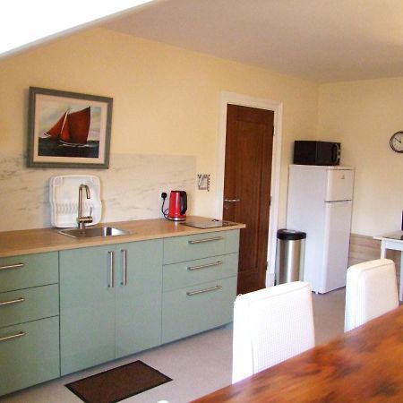 ראונדווד Glendalough Scenery Farmhouse מראה חיצוני תמונה